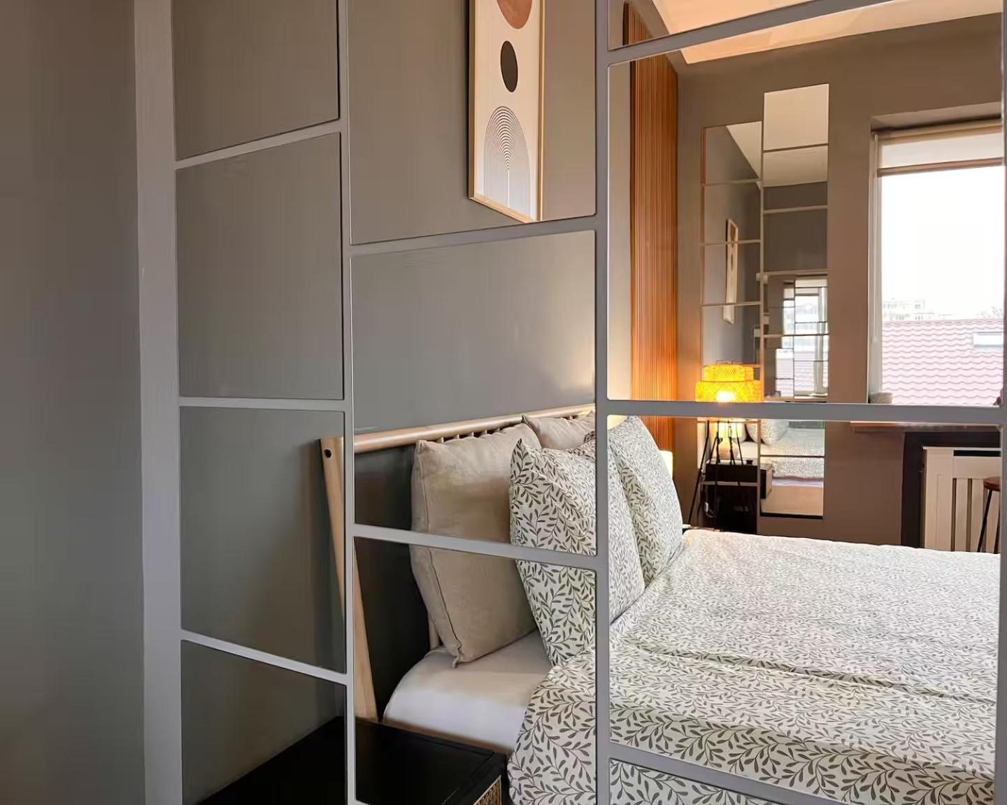 Woodie Studio With Premium Comfort By Piata Unirii Bukares Bagian luar foto